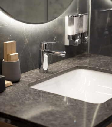 BATHROOM ACCESSORIES